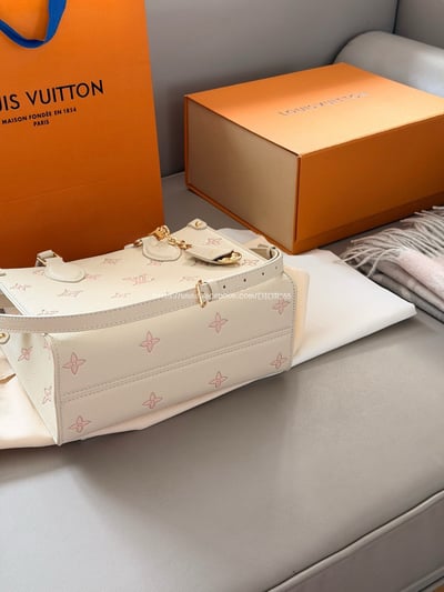 LV onthego 托特包9