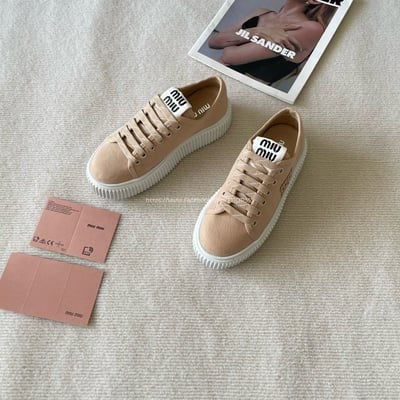 MIUMIU 餅乾鞋9