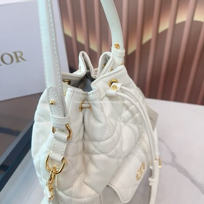 DIOR CARO BUCKET水桶包18