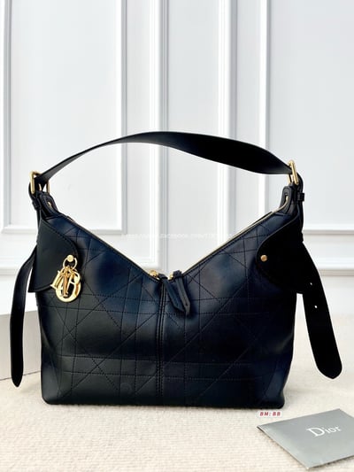 Dior Voyage Hobo腋下包7