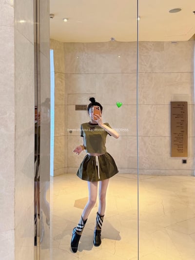 MIUMIU橄欖綠套裝(上衣+褲裙)3