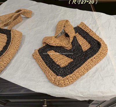 Valentino VLogo草編包8