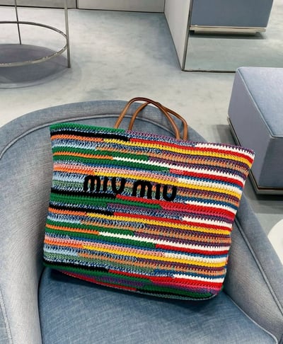 MiuMiu針織包 11