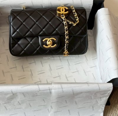 小香 雙c logo 方胖子10