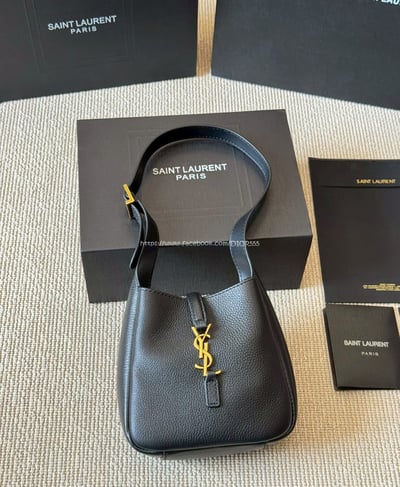 YSL Hobo腋下水桶包1