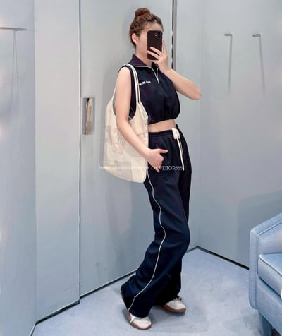 Miu miu休閒套裝(上衣 +鬆緊腰褲)1