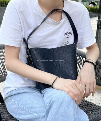 Lv all in bb黑皮小水桶6