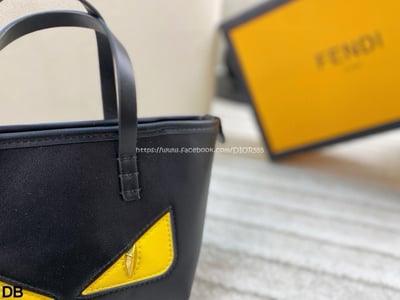 Fendi小怪獸菜籃包7