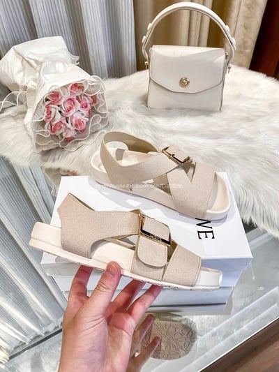 LOEVE交叉帶涼鞋12