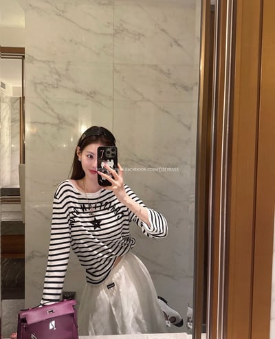 Dior五角星條紋圓領上衣4