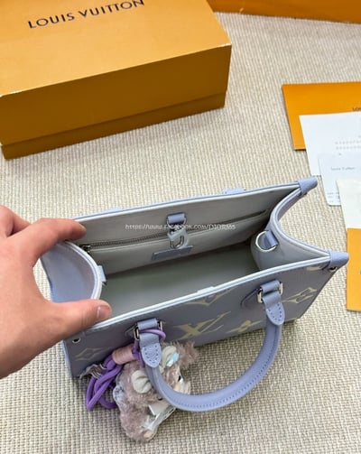 LV Onthego壓紋叢林包8