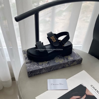 DIOR 厚底涼鞋9