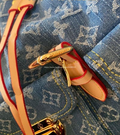 Lv 丹寧牛仔後背包 11