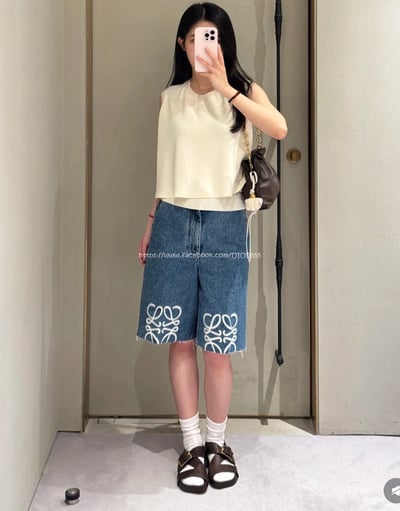 LOEVE交叉帶涼鞋3