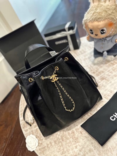 小香25B魚子醬後背包1