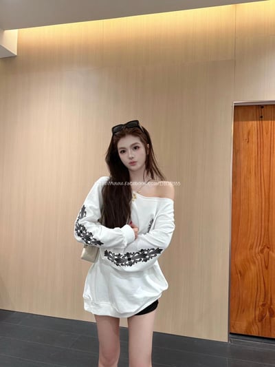 克羅心斜肩上衣3