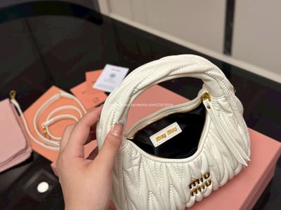 miumiu wander包17