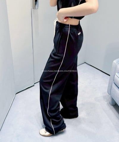 Miu miu休閒套裝(上衣 +鬆緊腰褲)2