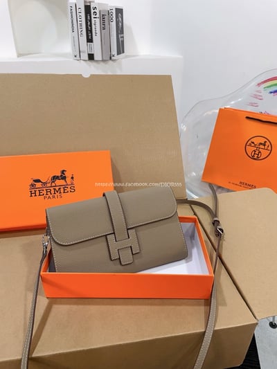 愛馬仕經典手拿包4