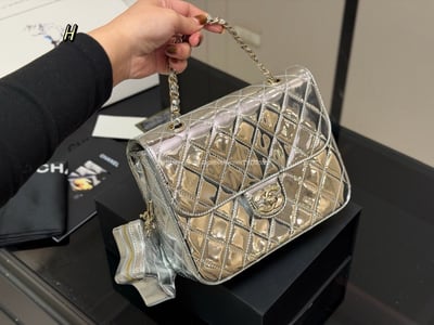 小香漆皮後背包9