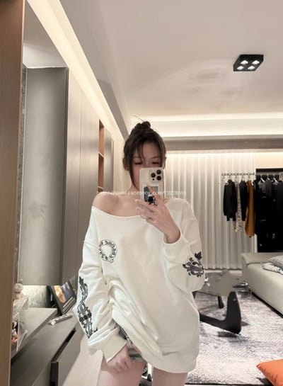 克羅心斜肩上衣4