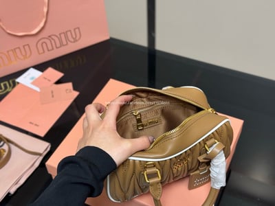 miumiu保齡球包10