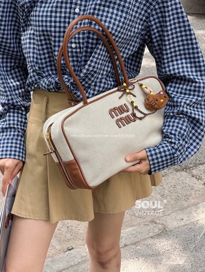 miumiu保齡球公文包 5