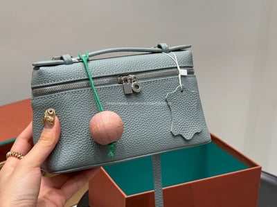 Loro Piana L19 飯盒包8