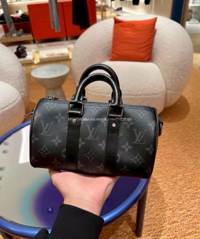  LV keepall25黑武士4