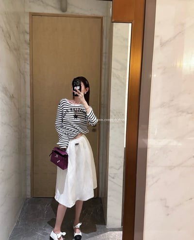 Dior五角星條紋圓領上衣6