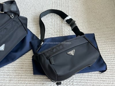 prada男士胸包 9