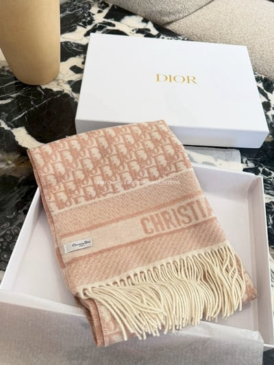 Dior 雙面披肩圍巾4