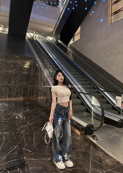 克羅心藍白十字架水洗牛仔褲6