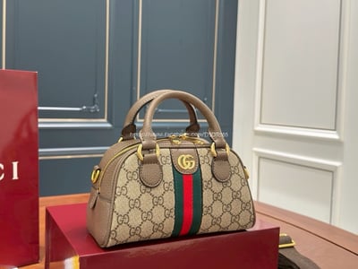 Gucci保齡球枕頭包8