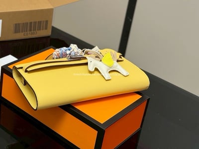 愛馬仕 kelly橫版斜背包  16