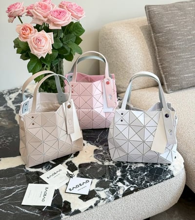 三宅一生鑽石包 8