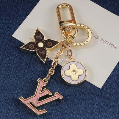 LV鑰匙扣4