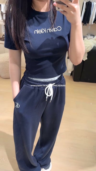  CK簡約風運動套裝(上衣+褲子)3