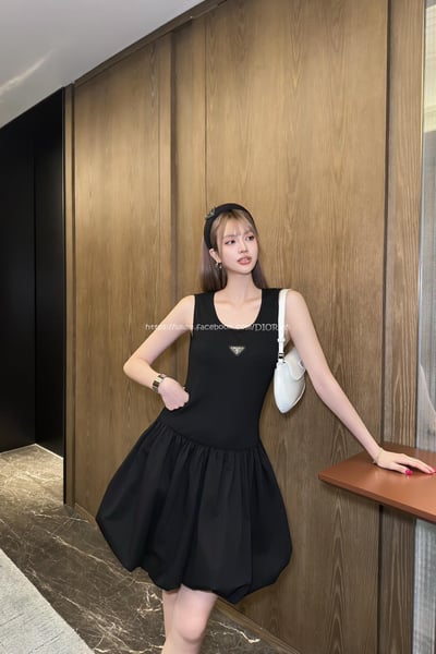  prada 收腰拼接背心裙5