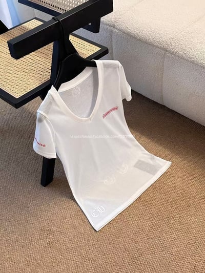 克羅心V領透視10