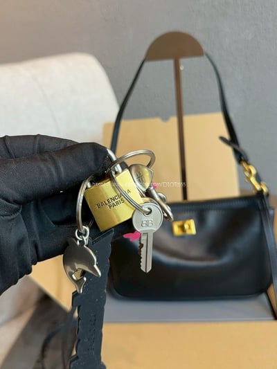 巴黎世家 RODEO腋下包6