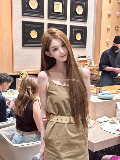 miumiu工裝背心裙5