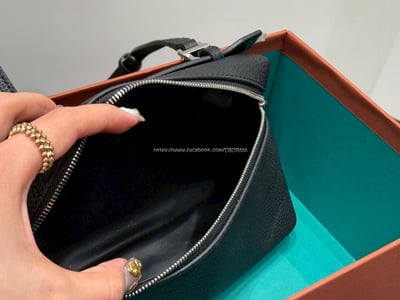 Loro Piana L19 飯盒包12