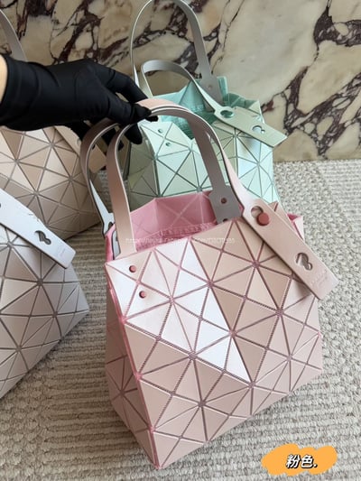 三宅一生水桶包10