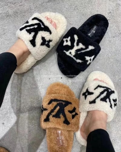 LV 厚底拖鞋1