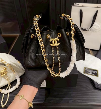 小香hobo mini抽繩水桶包12