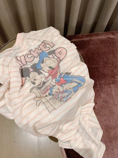 唐老鴨條紋印花T9