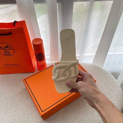 Hermes豬鼻子拖鞋  5