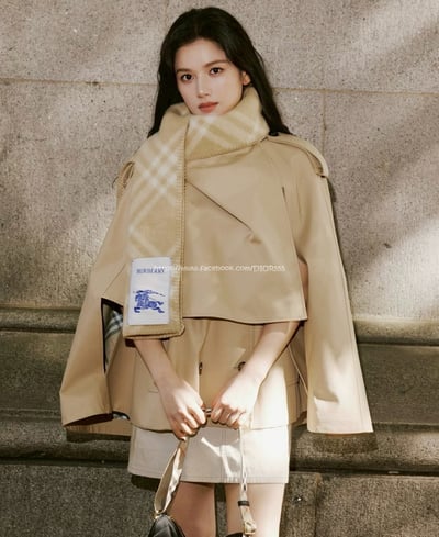 Burberry羊毛圍巾2