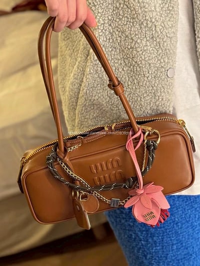 miumiu 保齡球包5